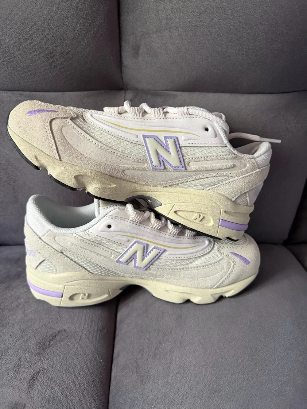 New Balance 1000 Sea Salt Lilac Size 4.5Y / 6W GC1000FM New